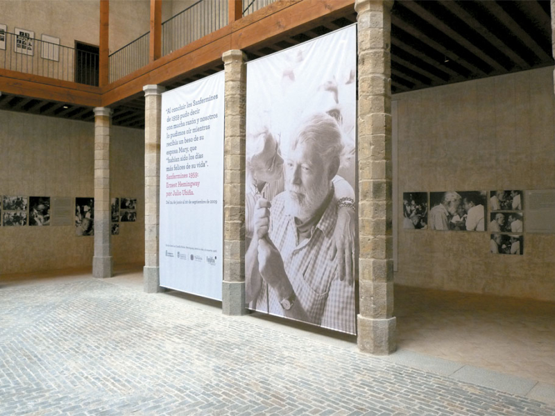 Exposición «Sanfermines 1959: Ernest Hemingway por Julio Ubiña»